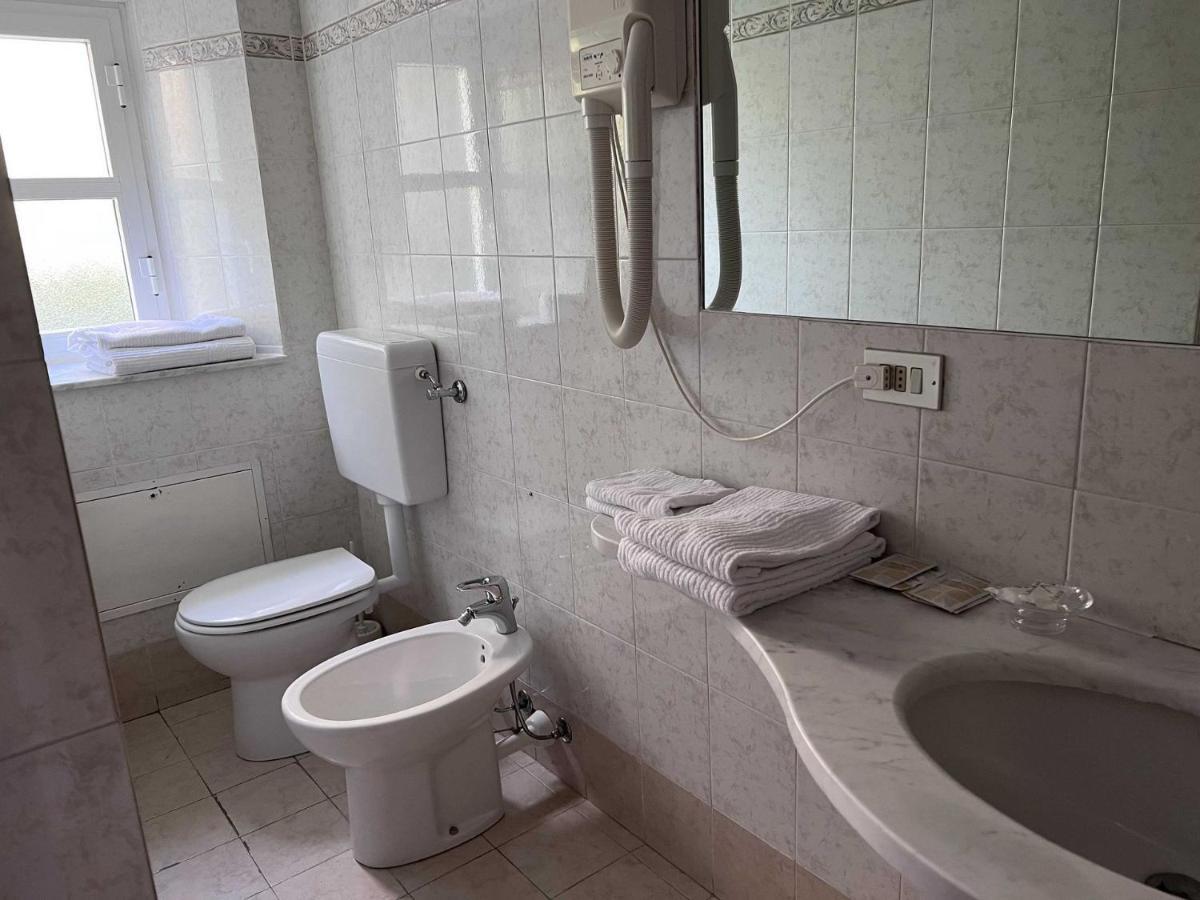 Eden Hotel Deiva Marina Ngoại thất bức ảnh